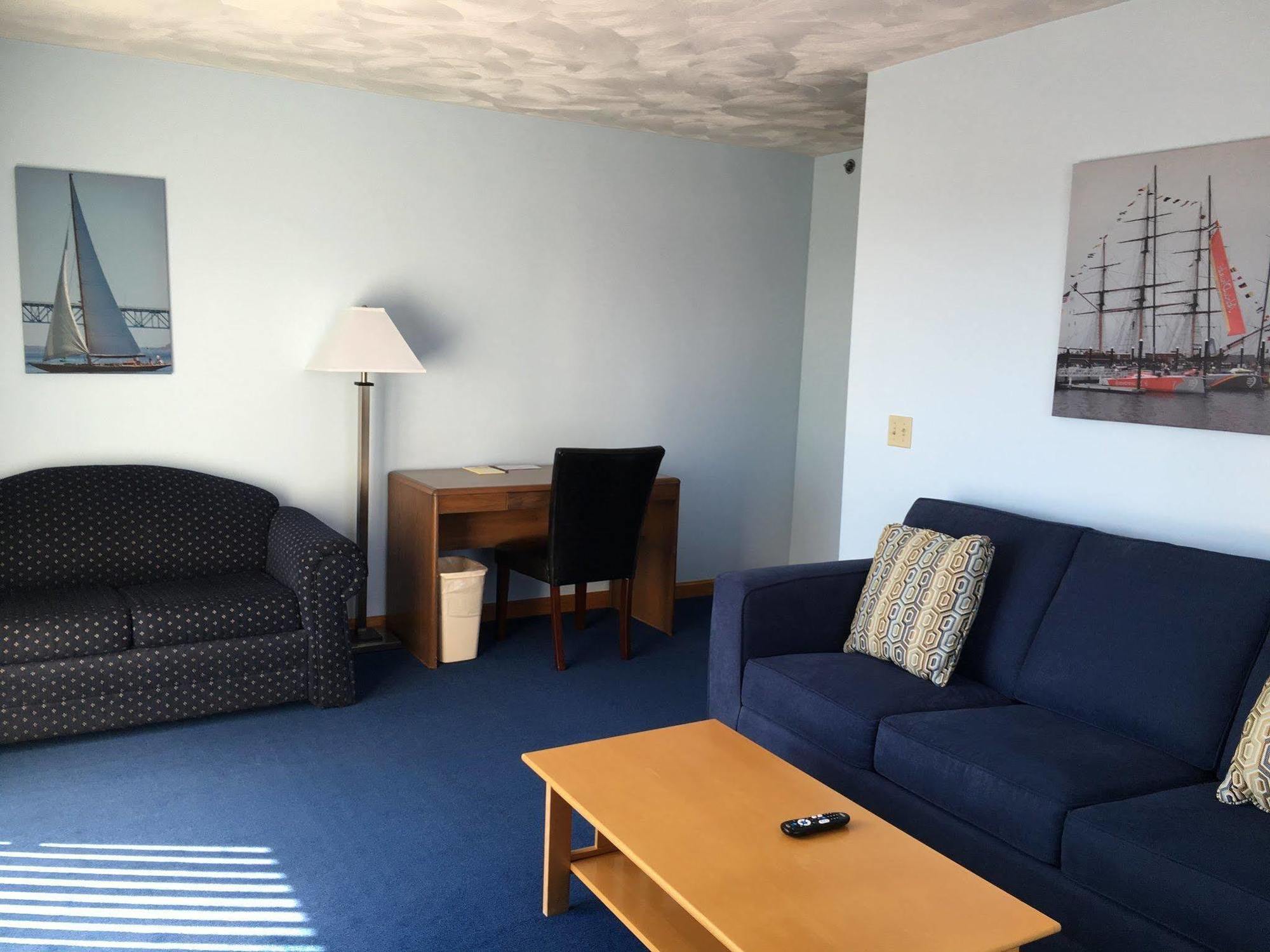 Rhea'S Inn By The Sea Middletown Exteriér fotografie